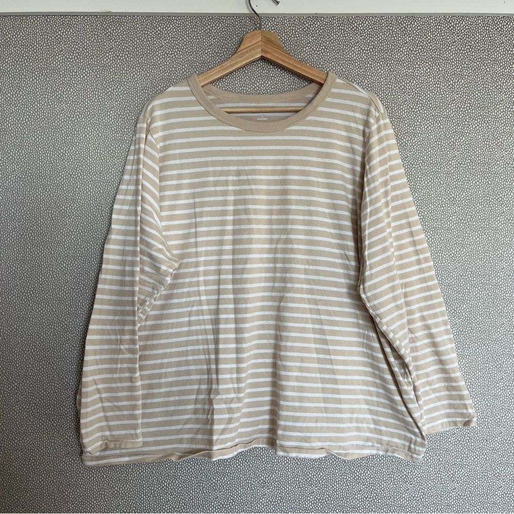 🆑 3X Old Navy Everywear Beige and White Striped Long Sleeve Top